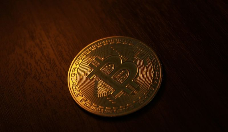 地政学リスク再燃でビットコイン急落、米イラン核合意失敗が市場を直撃