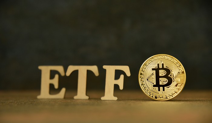 비트코인, ETF 원가 회복...진정한 반등의 신호탄인가?