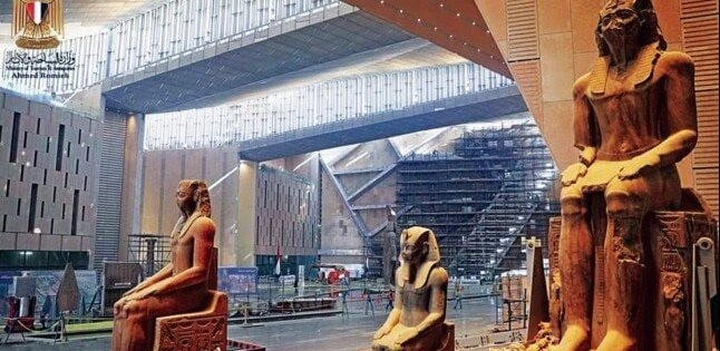 المتحف المصري الكبير أثناء الإنشاء