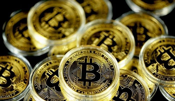세일러·윙클보스 형제까지 비트코인 1천개 대규모 이동…10% 급락 경고음