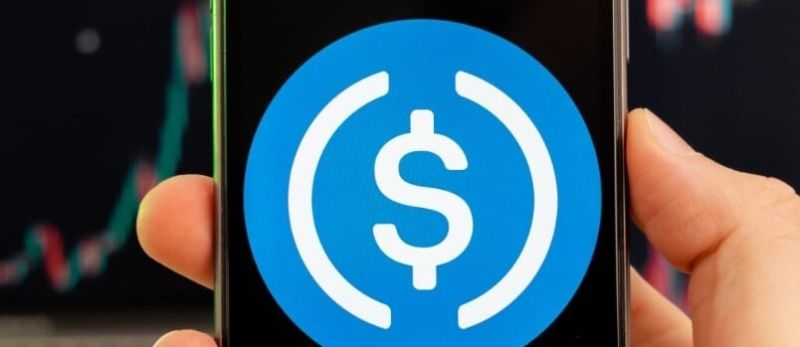 DeFiプラットフォームの取引量急増