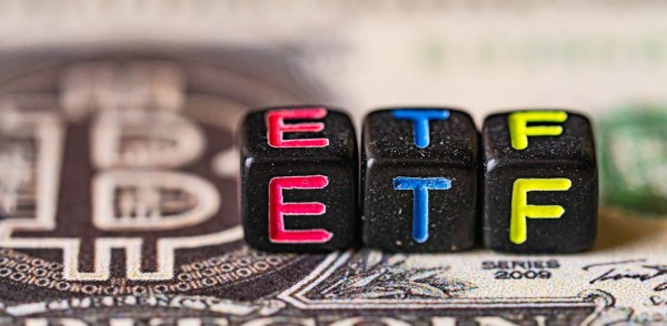 ビットコイン ETF [出典: シャッターストック]